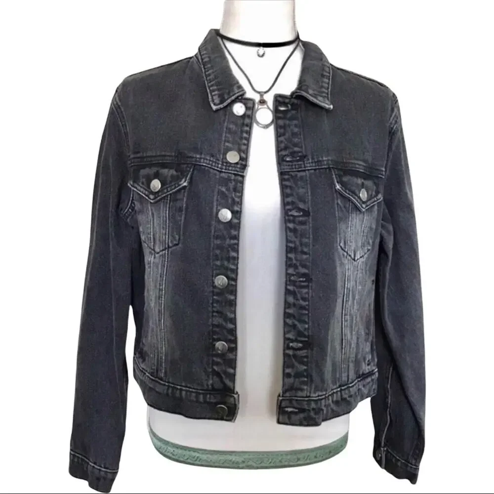 MinkPink NWT Demin Jacket Cotton Embellished Silver Beaded Fleur de Lis - Picture 4 of 8